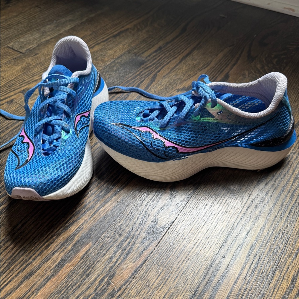Saucony Endorphin Pro 3, women’s 7.5